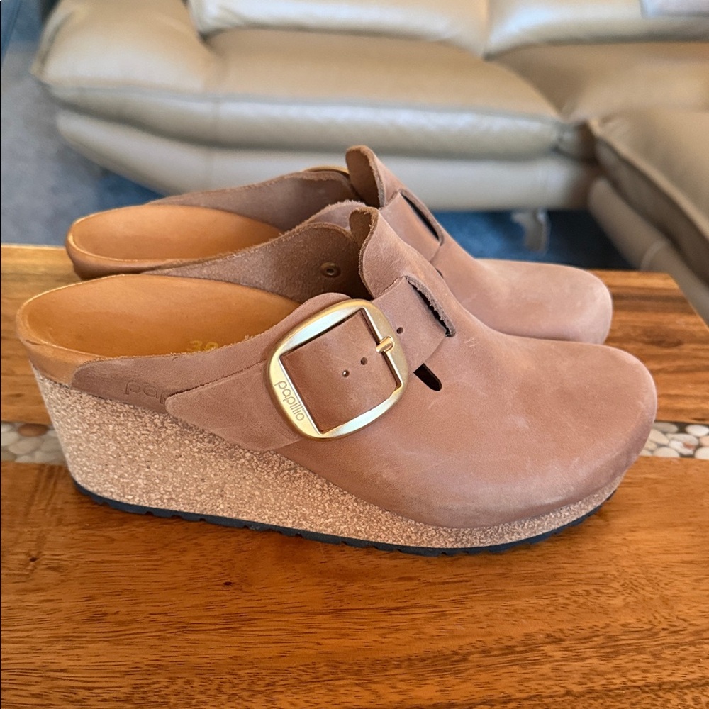 Papillio Tan Mules with Gold Buckle - Picture 4 of 6